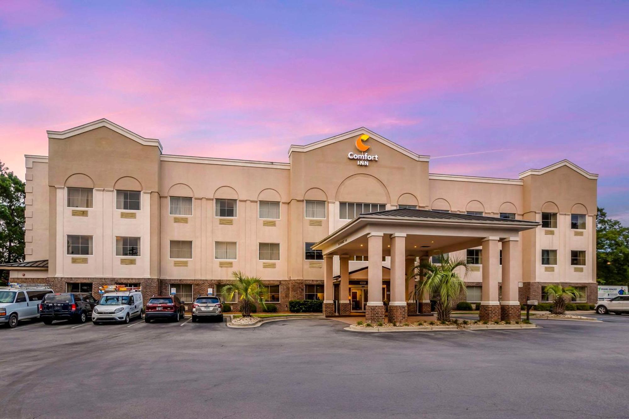 Clarion Pointe